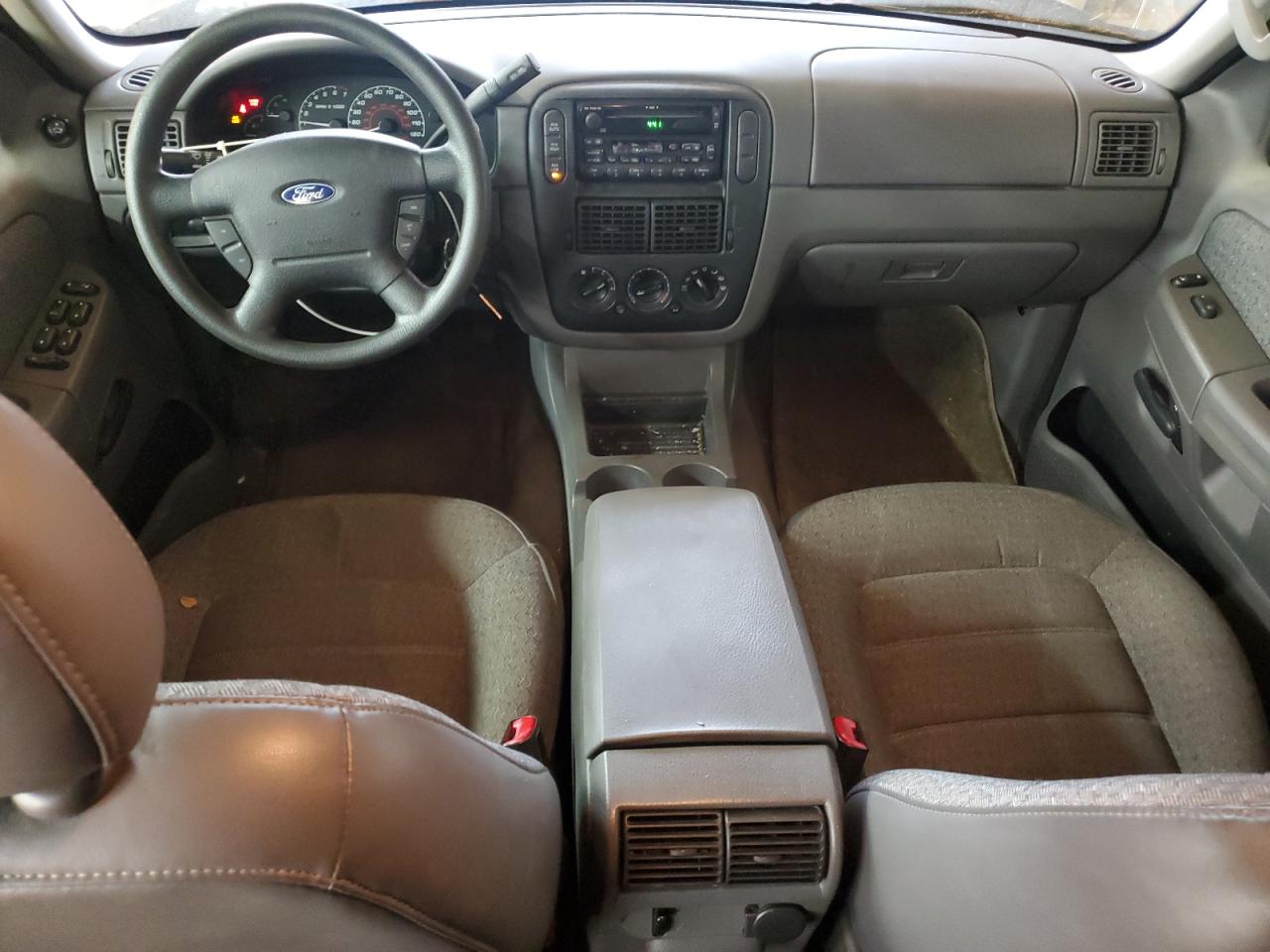 Ford Explorer Xls Image 10