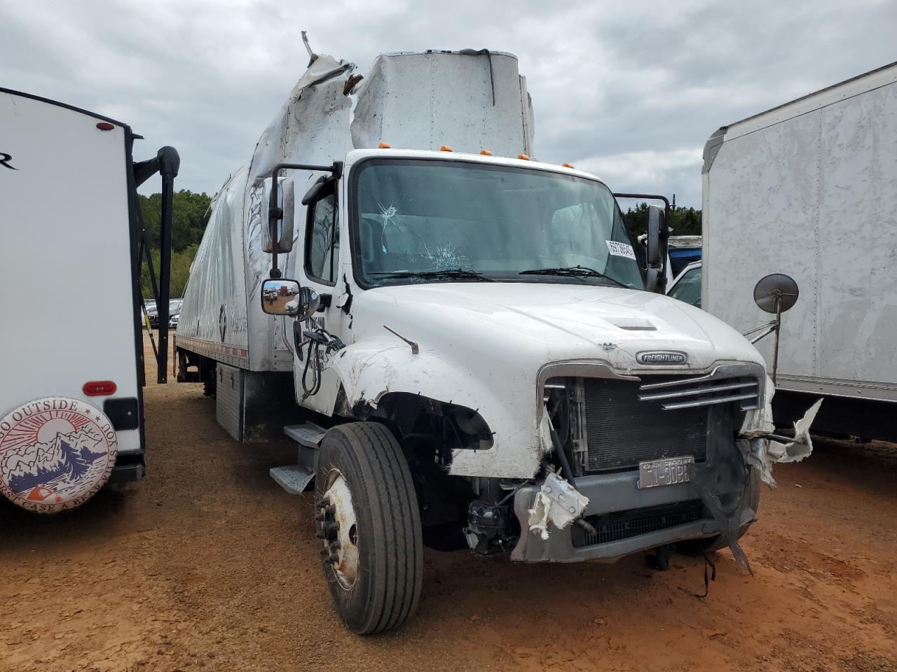 Freightliner M2 106 Medium Duty 106 Medium Duty Image 4