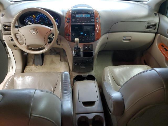 Toyota Sienna Xle Image 4