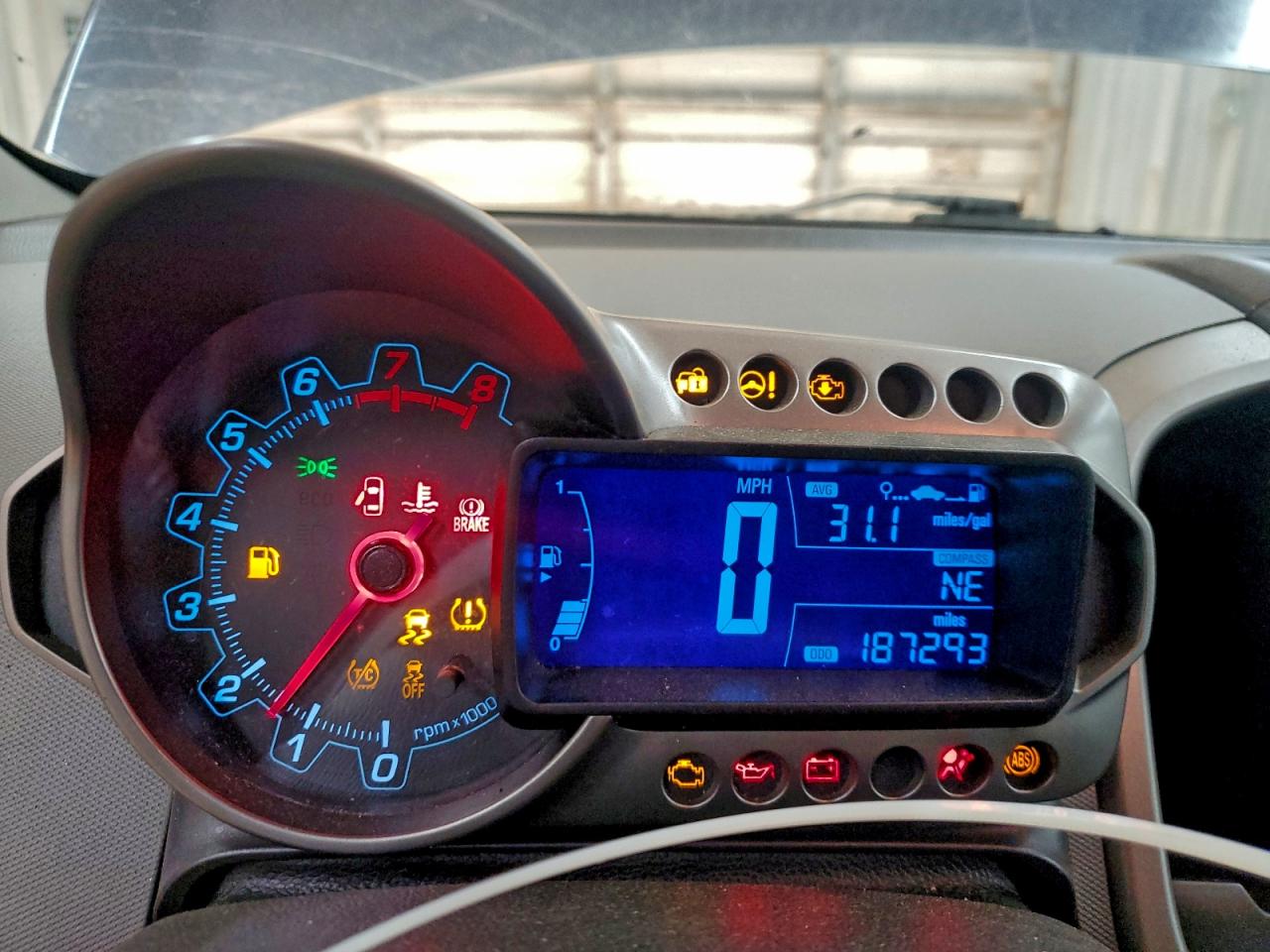 Chevrolet Sonic Lt Image 10