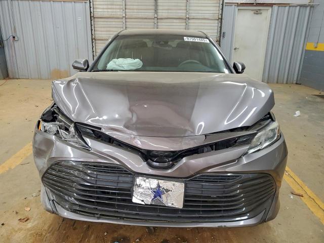 Toyota Camry L Image 12