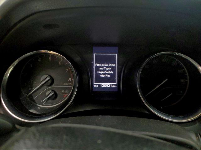 Toyota Camry L Image 8