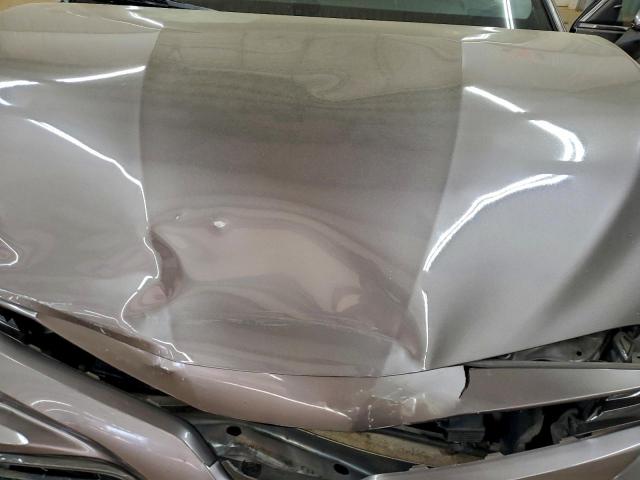 Toyota Camry L Image 7