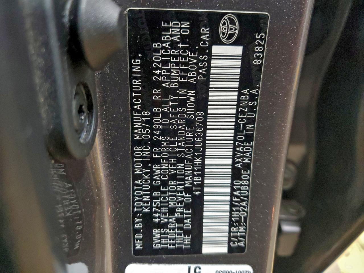 Toyota Camry L Image 9