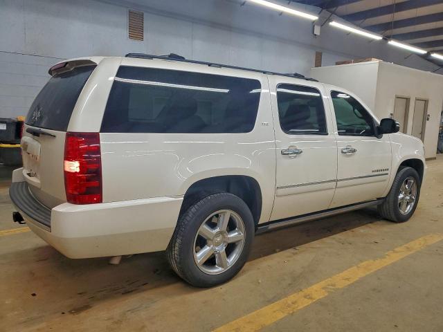 Chevrolet Suburban K1500 Ltz Image 11