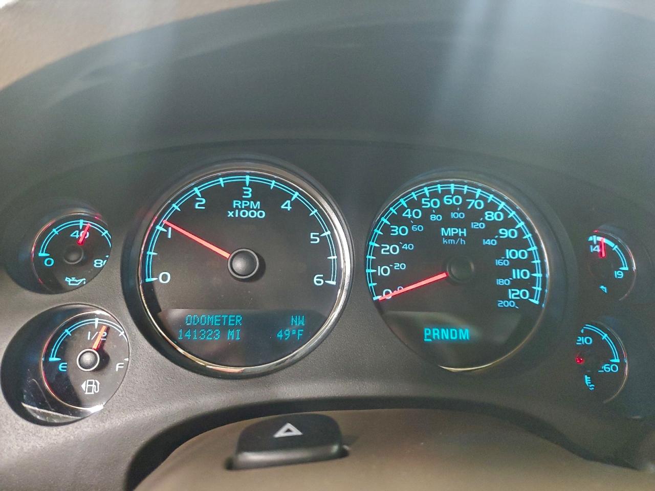 Chevrolet Suburban K1500 Ltz Image 5