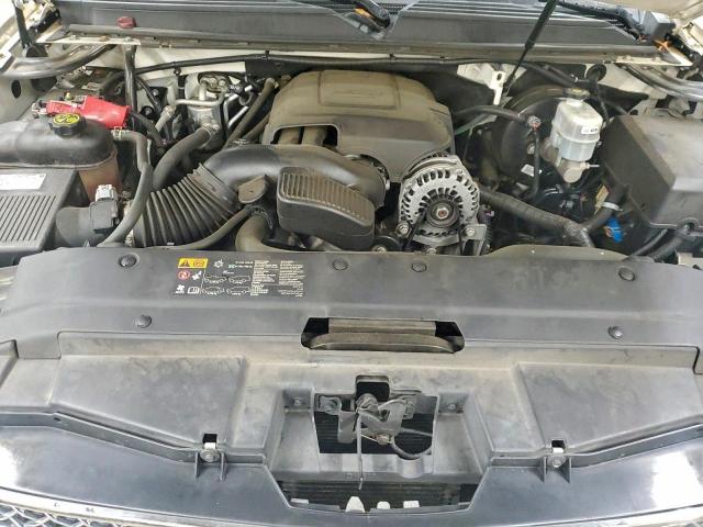 Chevrolet Suburban K1500 Ltz Image 9